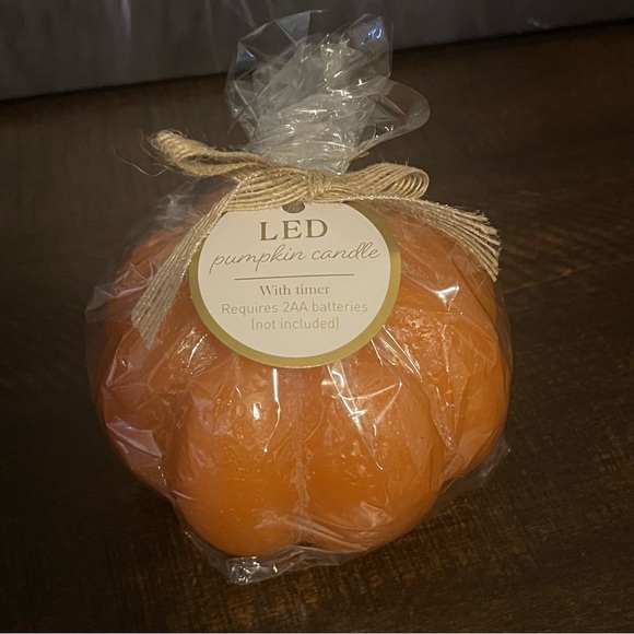 Not Available - Picture 7 of 7